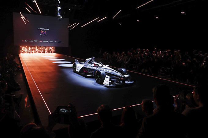 Jaguar I-type 6