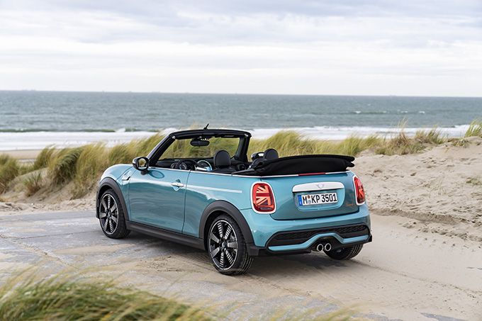 Mini Cabrio Seaside