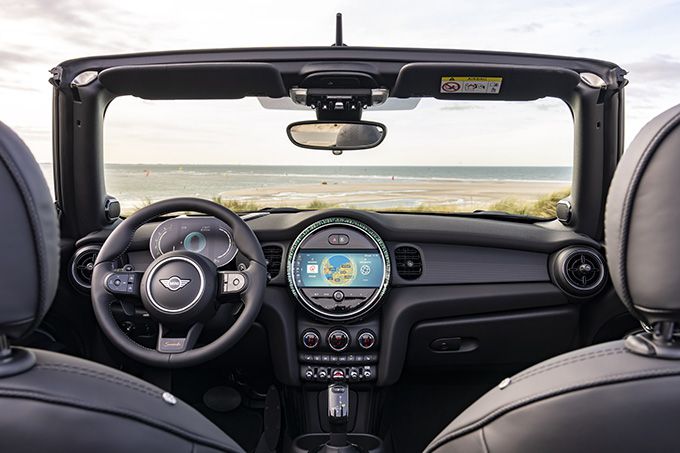 Mini Cabrio Seaside