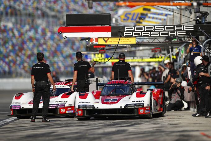 24H Daytona 2023 Porsche 963 foto 5
