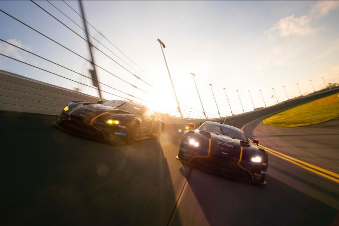 Aston Martin @ 24H Daytona 2023 foto 2