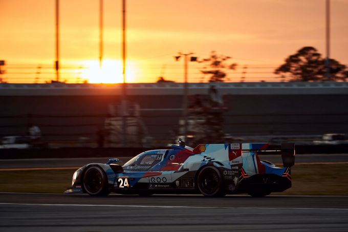 BMW M Hybrid V8 foto 2