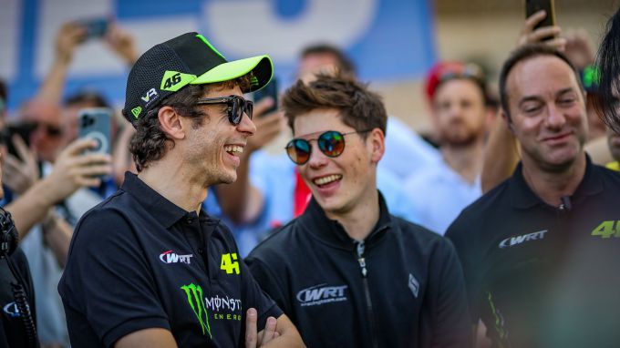 24H Dubai 2023 Valentino Rossi en WRT-crew