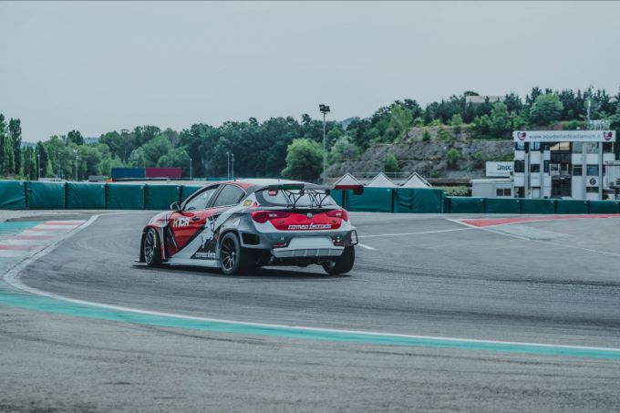 Romeo Ferraris Alfa Romeo Giulietta TCR 100% elektrisch foto 6