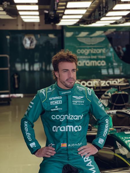Fernando alonso F1 Aston Martin Bahrein Foto 4