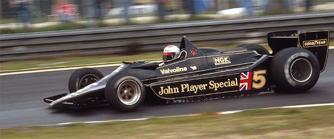 Mario_Andretti_F1_World_Champion_1978_with_Lotus