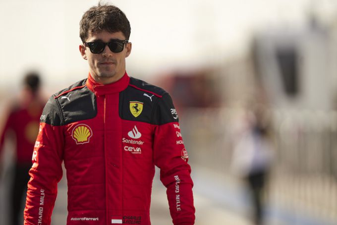 Speelt Charles Leclerc verstoppertje? "Red Bull en Max zien er heel sterk uit"