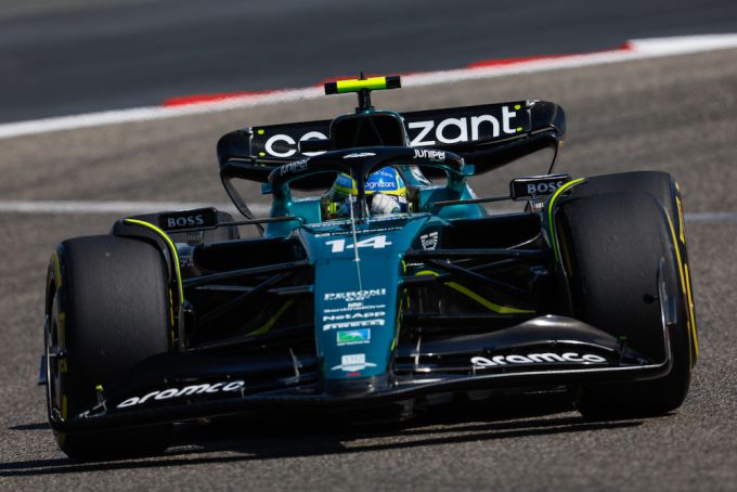 Helmut Marko twijfelt aan legaliteit Aston Martin: "We hadden drie Red Bulls op het podium"