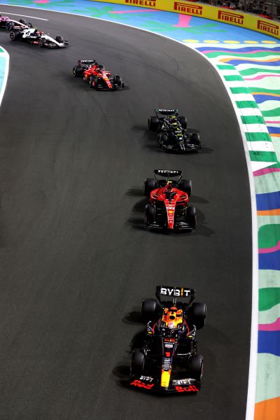 Verstappen_op_weg_naar_P2