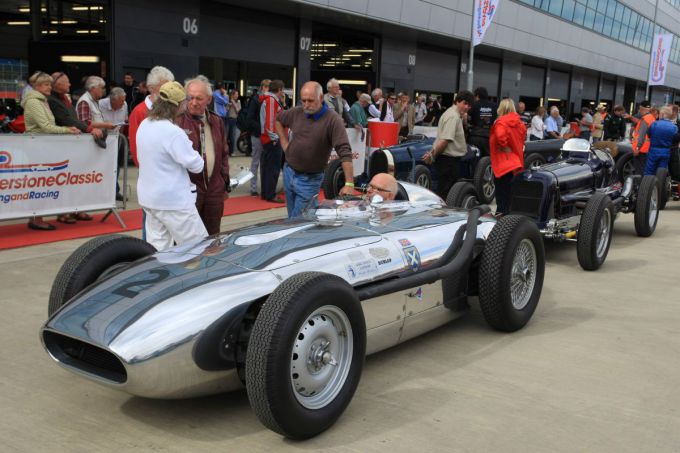 Silverstone 75th Anniversary Grand Prix Trophy foto 11
