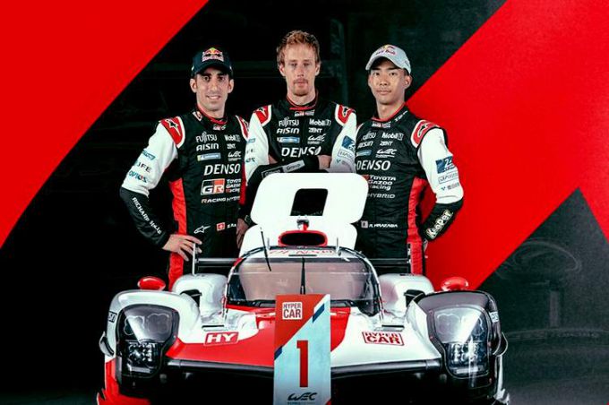 pole-position-hartley-buemi-hirakawa-toyota-wec-portimao