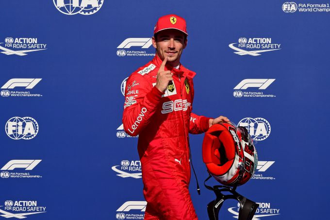 Wie gaat Lewis Hamilton vervangen bij Mercedes? Staat Leclerc klaar in de coulissen?