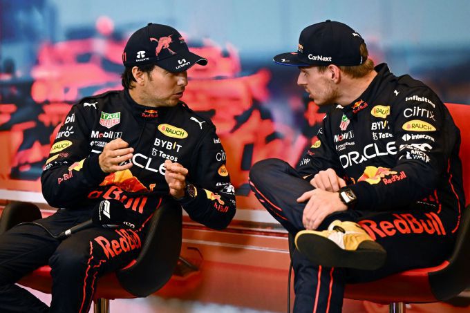 Sergio_Perez_en_Max_Verstappen_rivalen_Bakoe