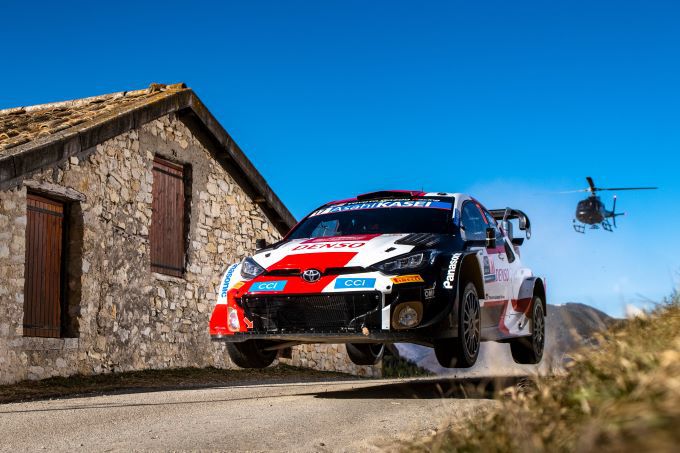 Sebastian Ogier jump Toyota Yaris