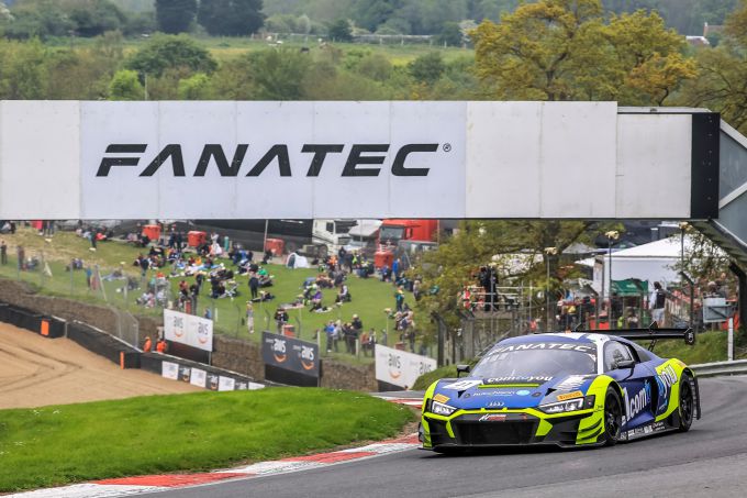 Fanatec GT Europe Brands Hatch Nr11 Audi R8 Comtyou foto 2