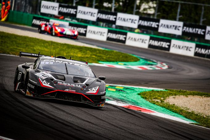 Fanatec GT World Challenge Europe Lamborghini at Monza foto 2