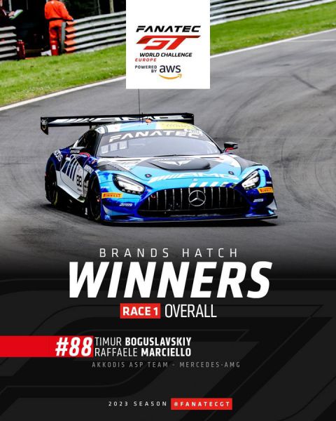 2023 Fanatec GT Europe Sprint Cup Brands Hatch foto 3