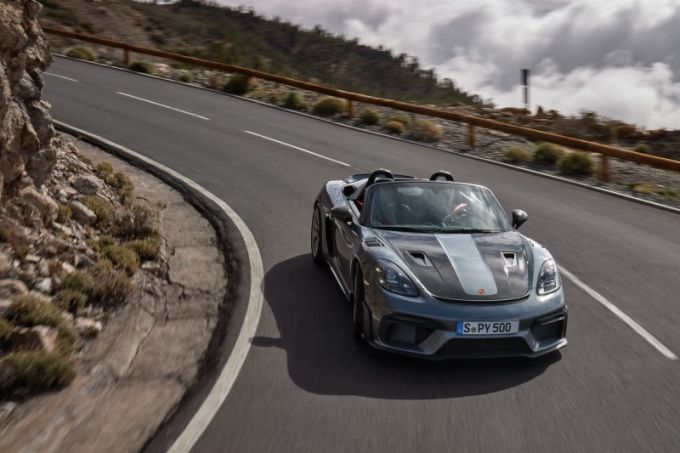 Porsche 718 Spyder RS foto 6