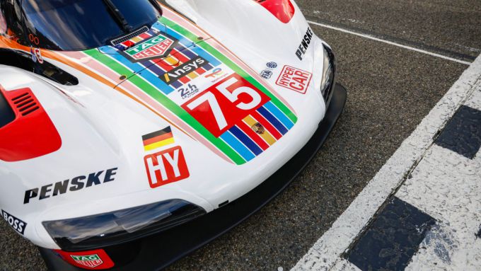  Porsche_Racing_For_Charity_foto_3