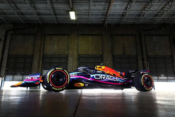 RB19