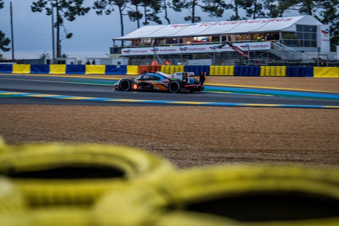 24 uur van Le Mans 2023 na 16 uur foto 3