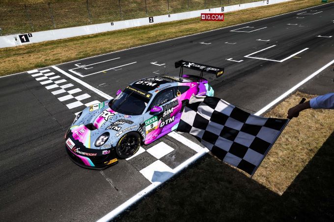 DTM terugkeer Zandvoort foto 22 Tim_Heinemann_racewinnaar