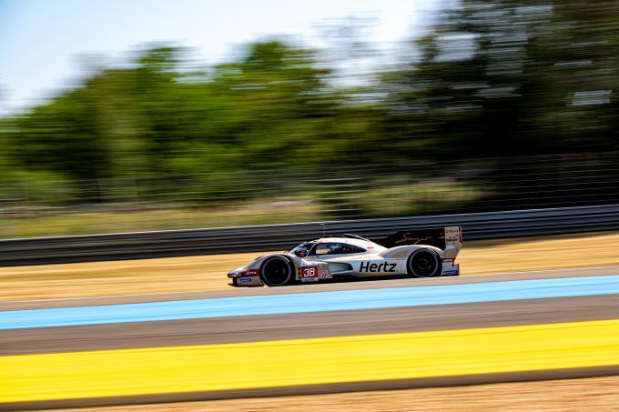 24H Le Mans 2023 #38 Hertz Team JOTA Porsche 963 foto 2