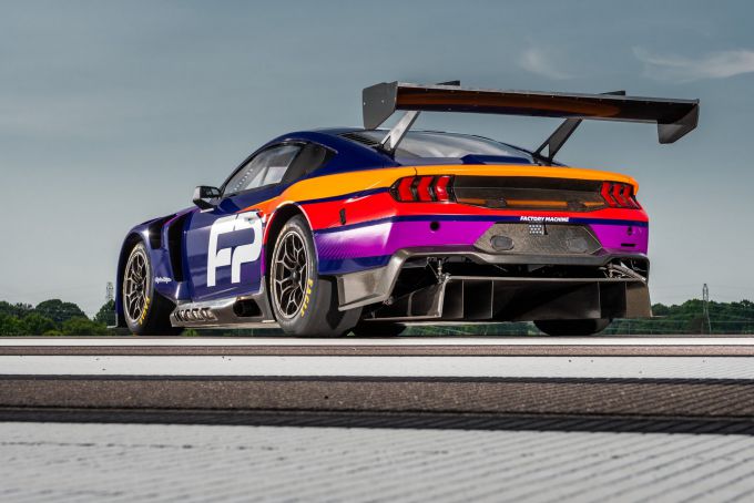 Ford_Mustang_GT3_Dark_Horse_2 achterzijde