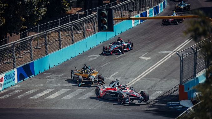 Porsche Formula E 2023 foto 4 Pascal Wehrlein