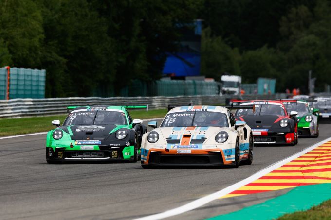 Porsche Mobil1 Supercup 2023 Spa-Francorchamps Foto 23 Heftige_competitie