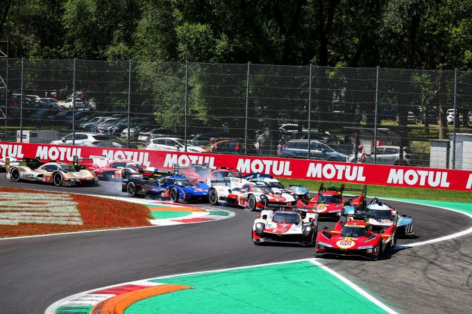 FIA World Endurance Championship (WEC) 2023 Monza Toyota eerste chicane na de start