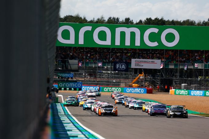 Porsche Mobil1 Supercup Silverstone startopstelling