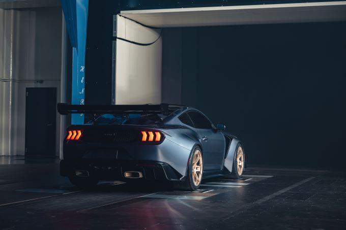 Ford Mustang GTD Foto 15
