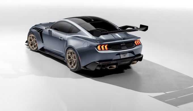 Ford Mustang GTD Foto 6
