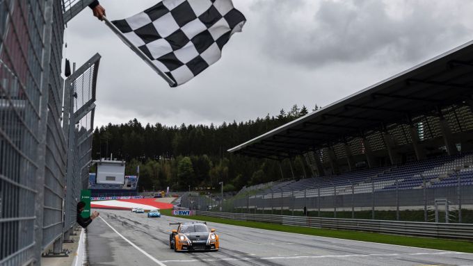 Porsche Carrera Cup Deutschland Red Bull Ring foto 2