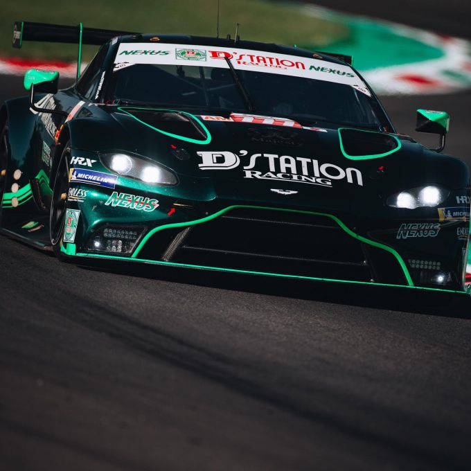 FIA World Endurance Championship 6 Hours of Fuji Aston Martin D'Station Racing
