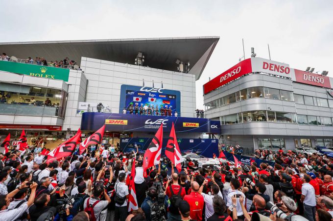 6 Hours of Fuji Toyota winnaar en WEC kampioen 2023 Foto 6