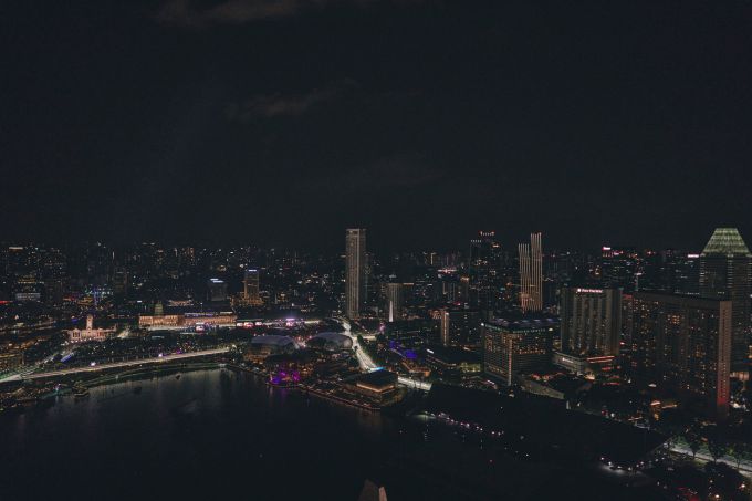 Carlos Sainz wint met Ferrari GP Singapore 2023 foto 6