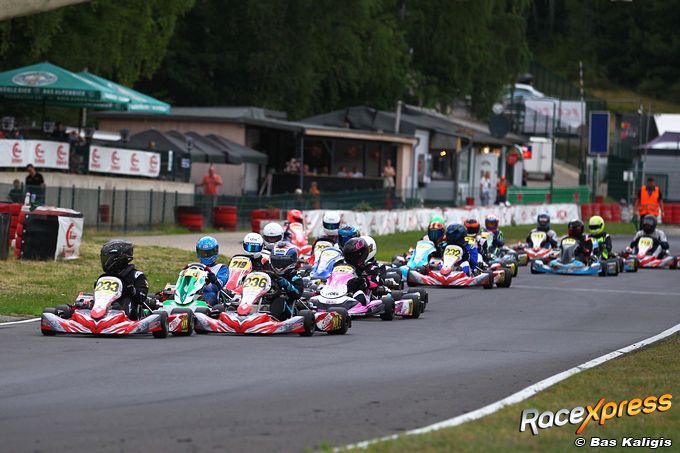 Formula Honda 9PK: de succesvolle instapklasse van de GK4 Kart Series met megastartvelden en close racing