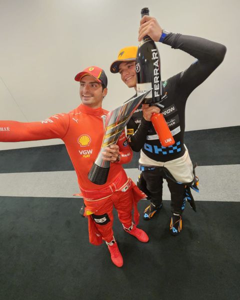 Ferrari F1 Carloz Sainz Singapore winnaar 2023 Carlando