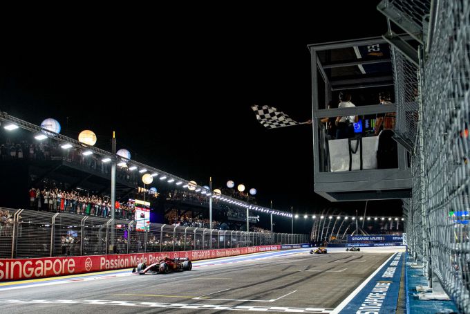 Ferrari F1 GP Singapore 2023 foto 2