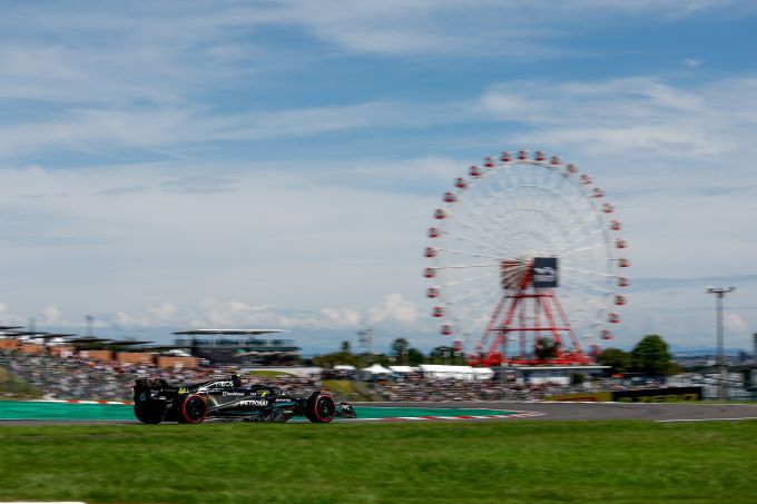 Mercedes_Lewis_Hamilton_Suzuka_actie