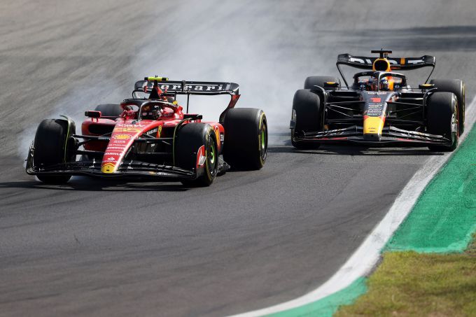 Strijd_Sainz_en_Verstappen_GP_Italie_Monza_2023