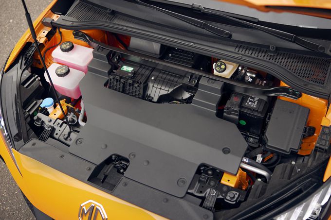 MG4 Electric Trophy Extended Range