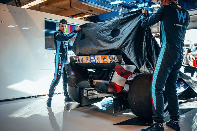 Alex Albon Logan Sargeant Williams Racing onthult speciale livery F1 USA Grand Prix