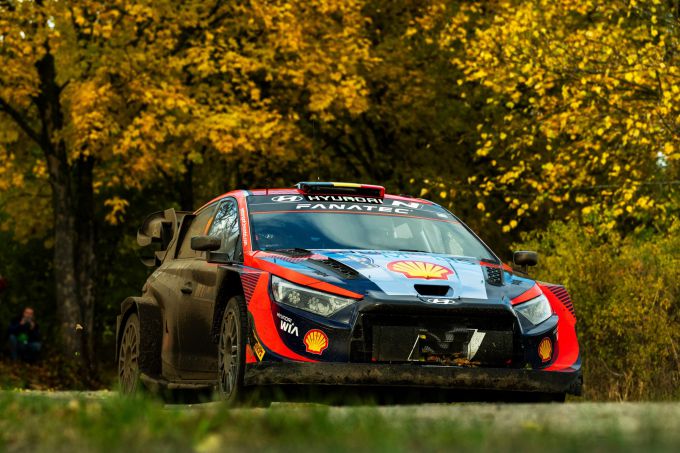 Central European Rally Neuville naar P2