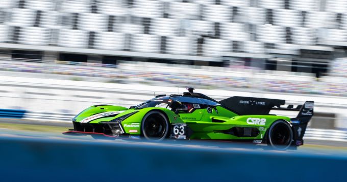Lamborghini Iron Lynx Foto 3