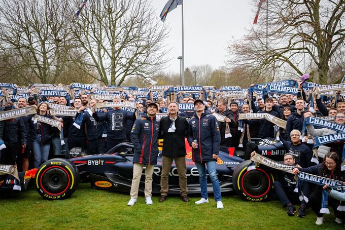 F1