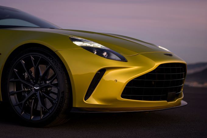 Aston Martin Vantage intro febr 2024 Foto 13