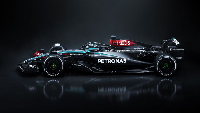 Mercedes AMG F1 W15